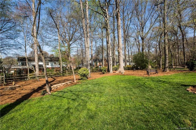 7928 Bradenton Dr, Charlotte, NC 28210