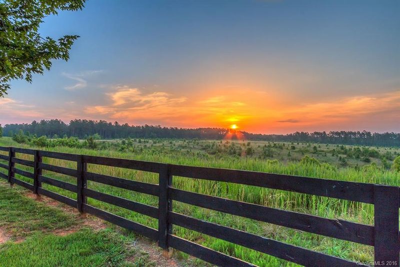 10303 Lake Shore Dr, Lancaster, SC 29720