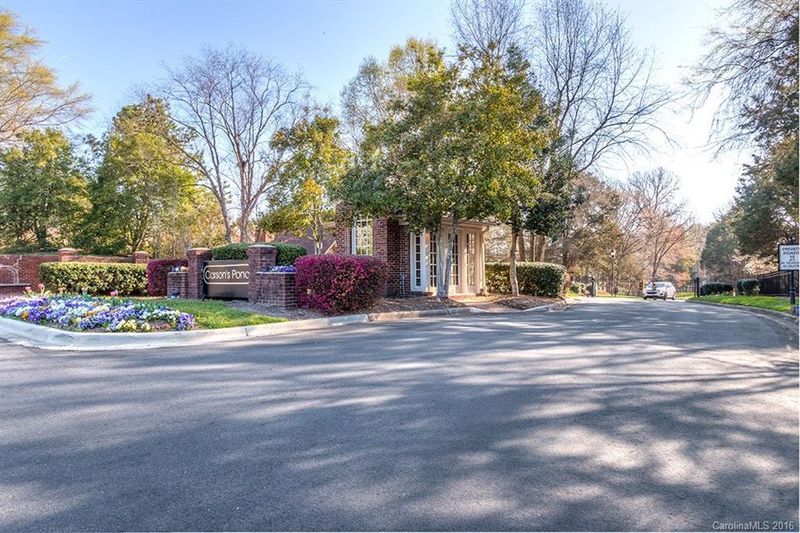 5212 Windfern Ct, Charlotte, NC 28226