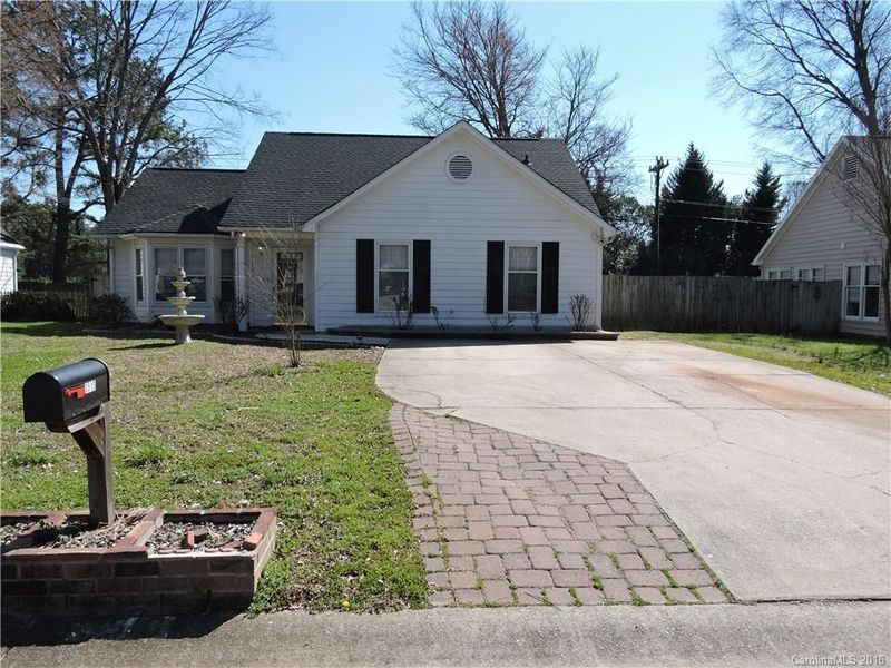 3510 Fortis Ln, Matthews, NC 28105
