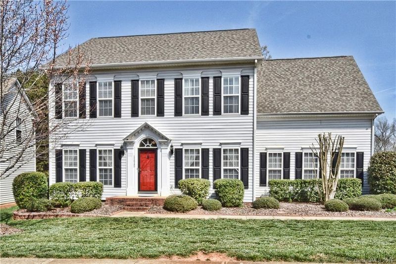 11945 Harmon Ln, Pineville, NC 28134