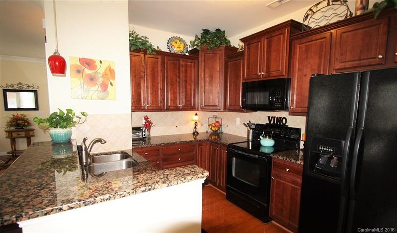 700 Old Meeting Way #700, Davidson, NC 28036