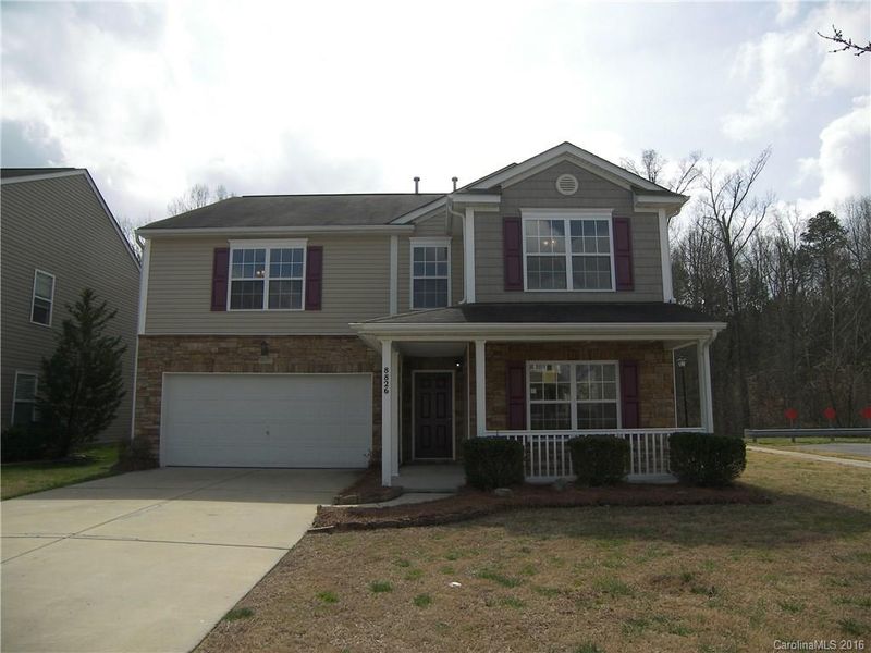 8826 Chalkstone Rd, Charlotte, NC 28216