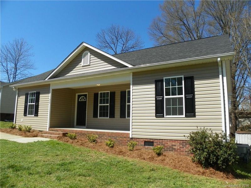 828 Turning Point Ln, Concord, NC 28027