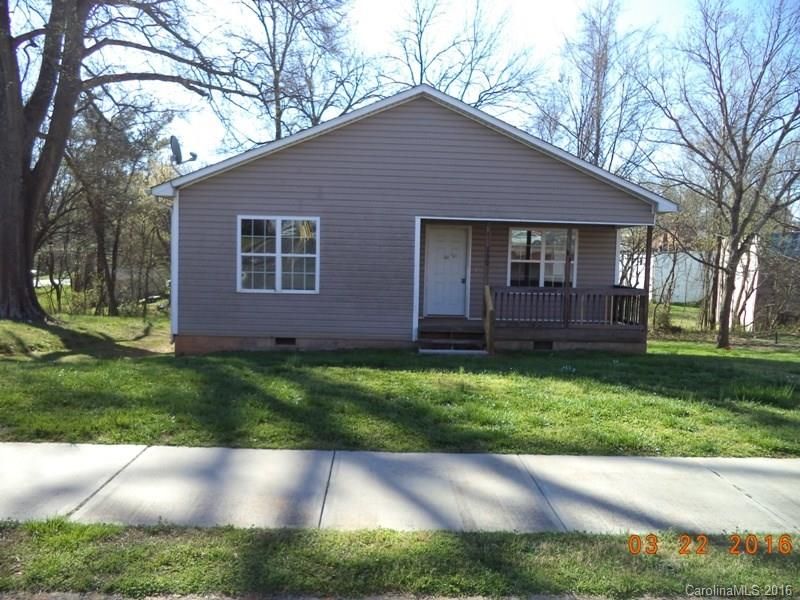 116 E Bell St, Statesville, NC 28677