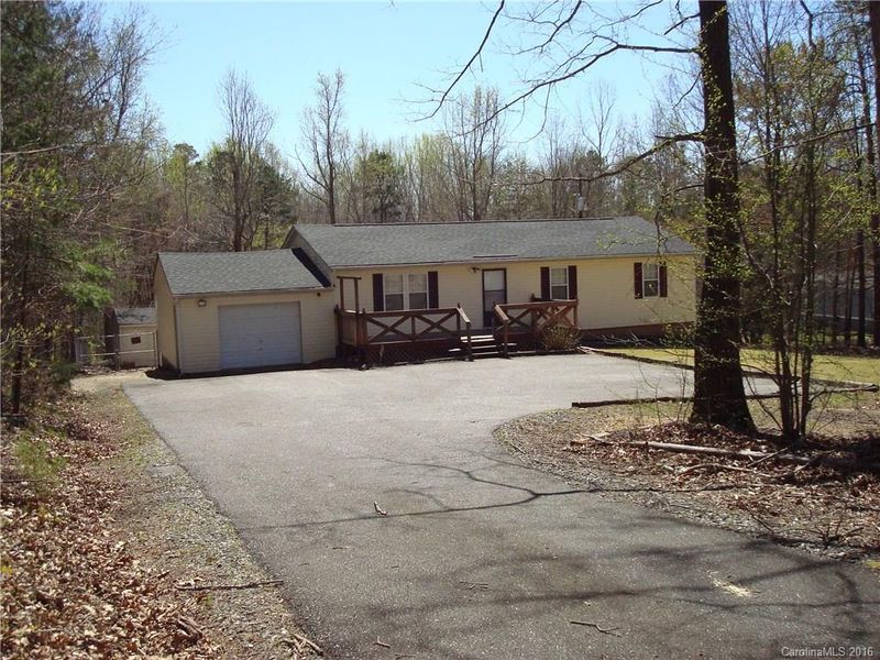 317 New Haven Dr, Gastonia, NC 28052