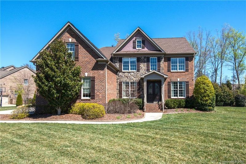 5000 Groves Edge Ln, Marvin, NC 28173