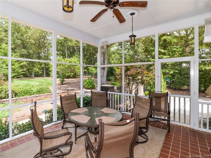 4632 Snow Dr, Harrisburg, NC 28075