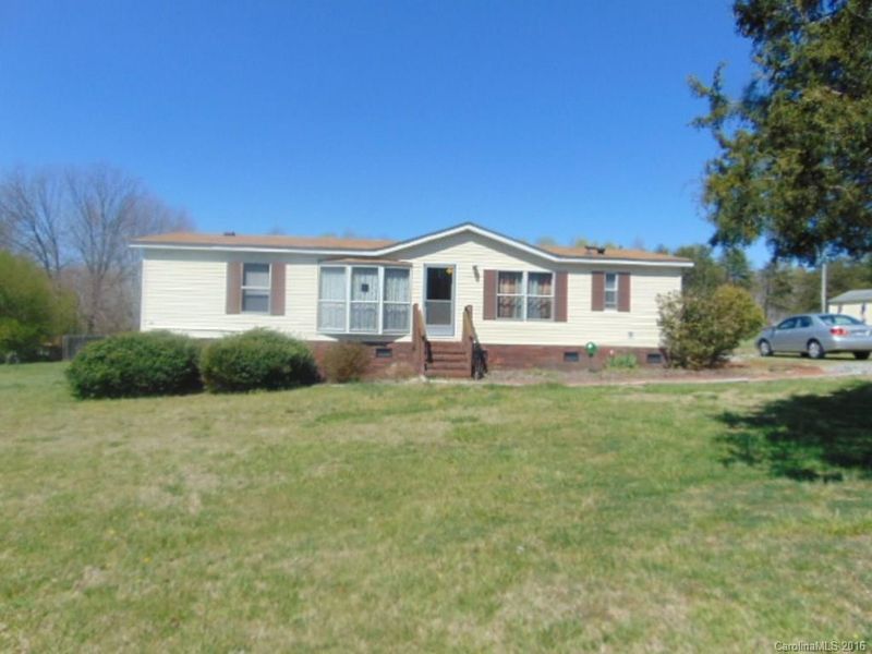 5773 Pug Ln, Iron Station, NC 28080