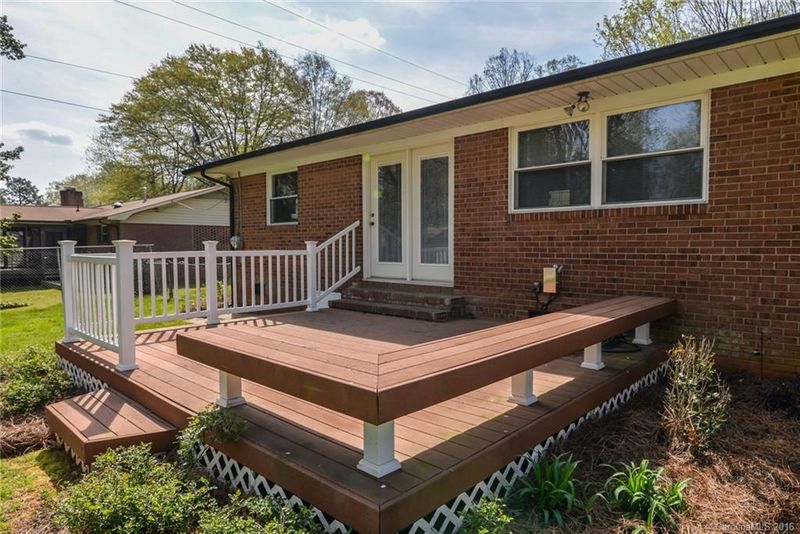 231 Central Heights Dr, Concord, NC 28025