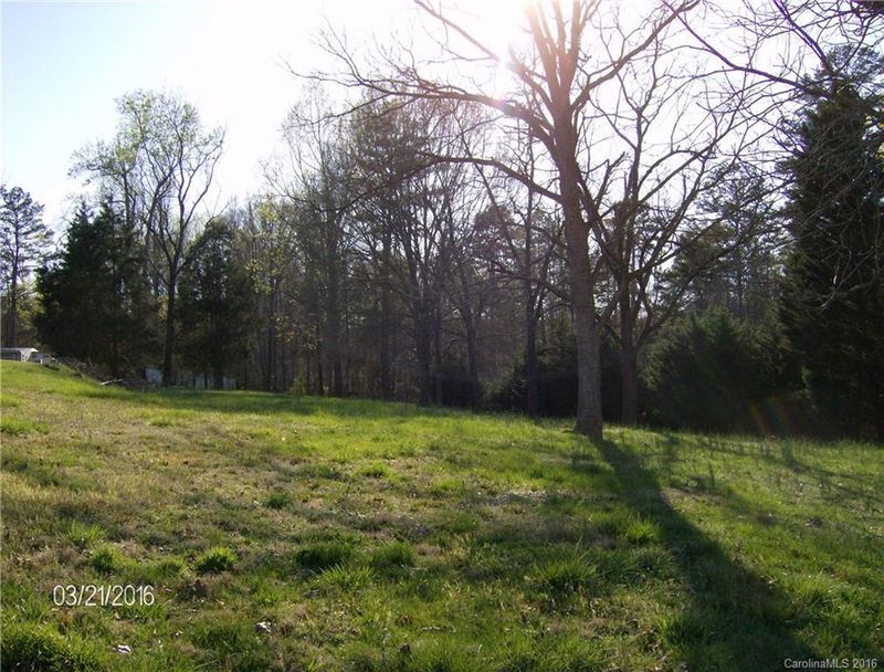2400 Mount Pleasant Rd, Mount Pleasant, NC 28124