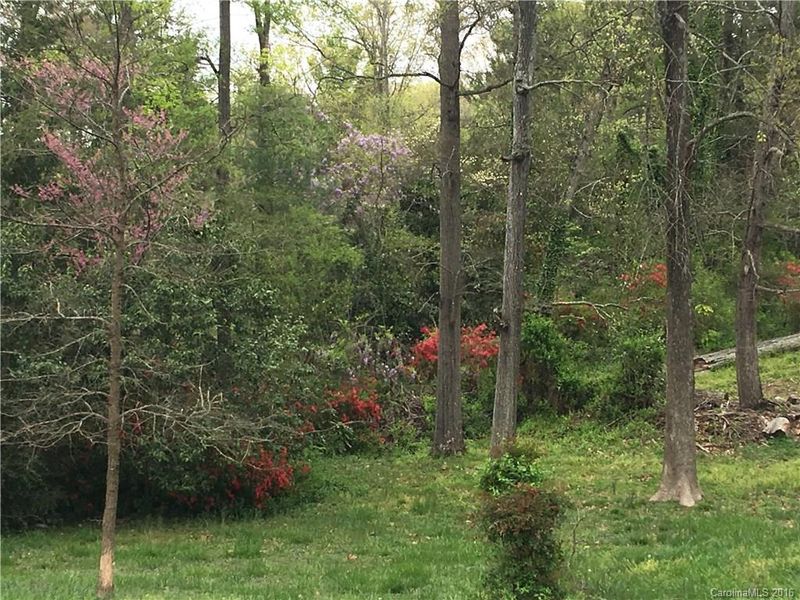 613 Union St, Concord, NC 28025