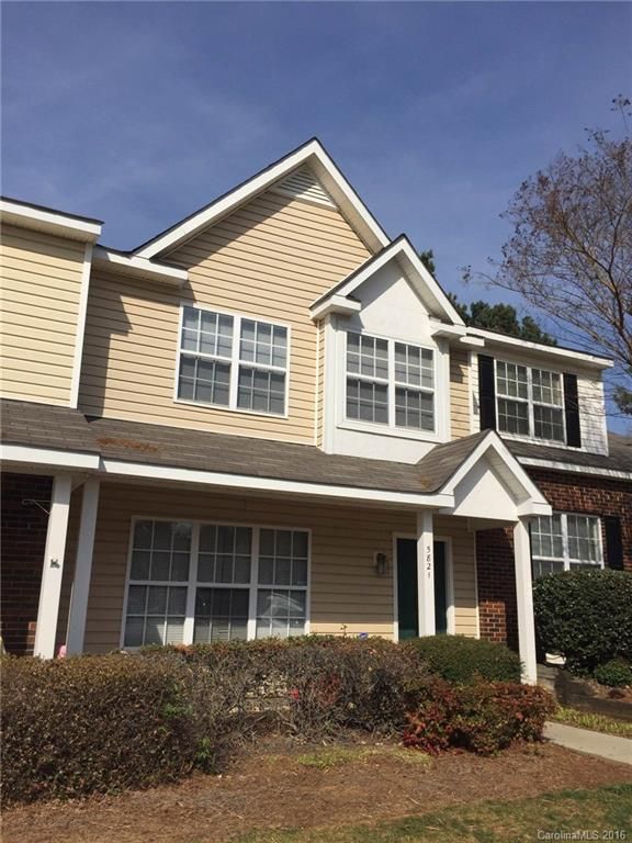 5821 Cougar Ln #-, Charlotte, NC 28269