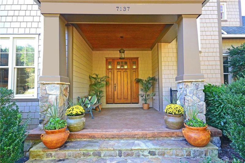 7137 Signer Rd, Charlotte, NC 28278