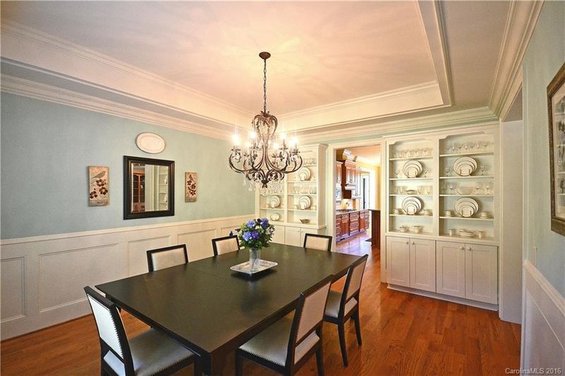 7137 Signer Rd, Charlotte, NC 28278