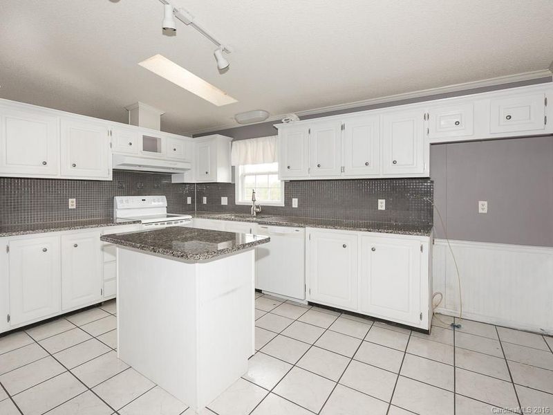 5906 Williamson Rd, Rock Hill, SC 29730