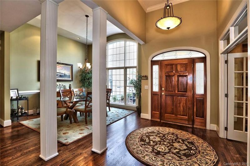 554 Oak Tree Rd, Mooresville, NC 28117