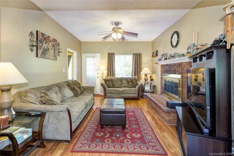 2106 Long Ridge Ln #L24, Charlotte, NC 28214