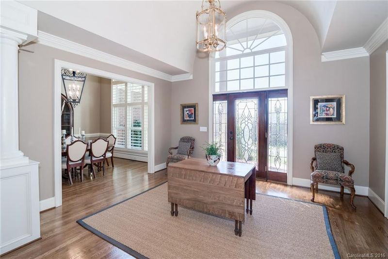 4640 Snow Dr, Harrisburg, NC 28075