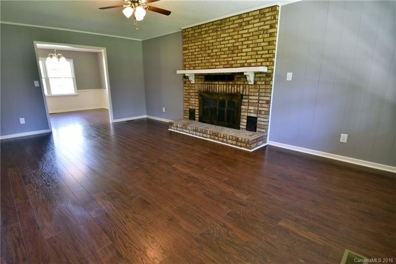 2001 Echo Ln #1, Gastonia, NC 28052