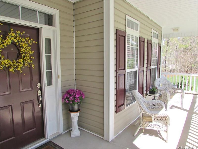 1064 Miss Daisy Ln, Kannapolis, NC 28083