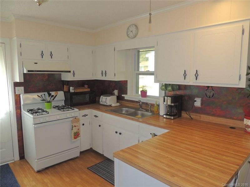 506 Telegraph St, Gastonia, NC 28056