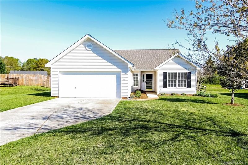 509 Danfield Dr, Clover, SC 29710