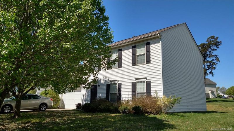 11322 Gold Pan Rd, Charlotte, NC 28215