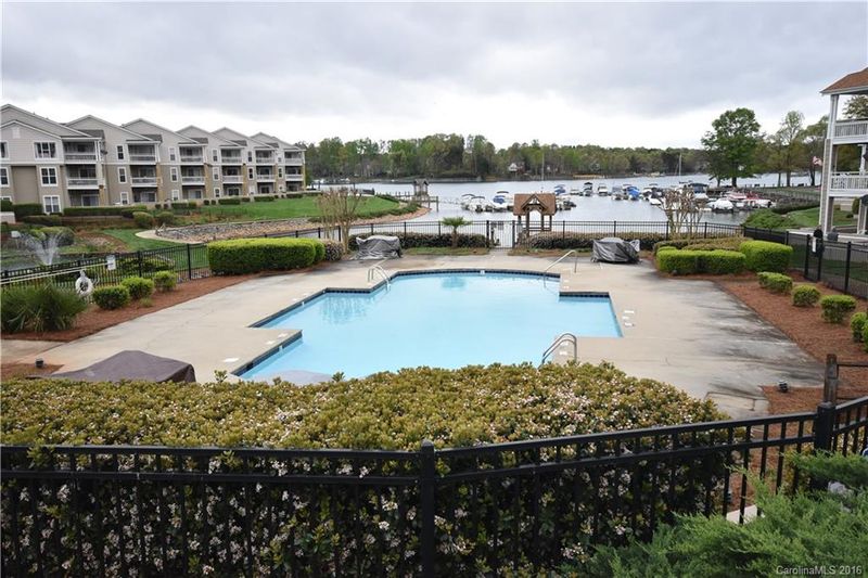 1112 Torrence Cir #1112, Davidson, NC 28036