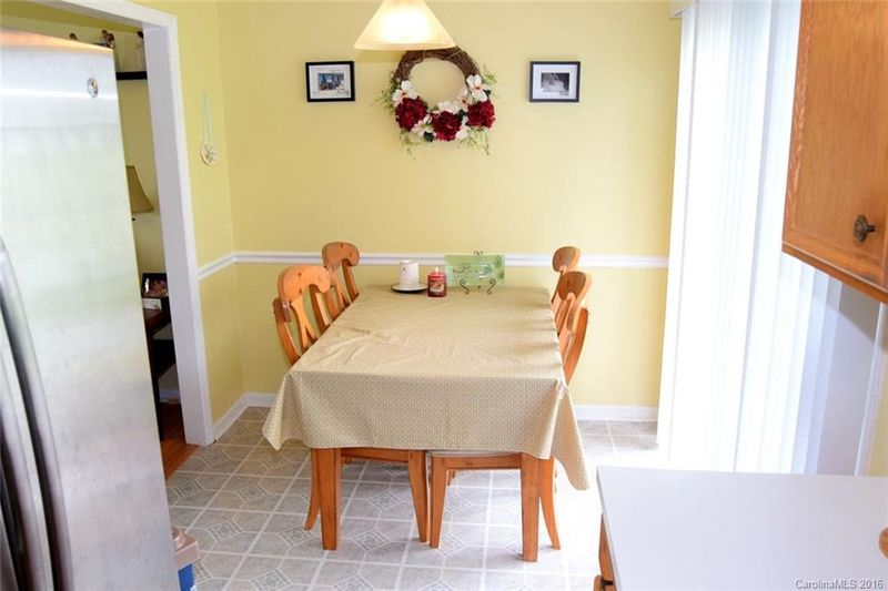 5011 Hampton Meadows Rd, Monroe, NC 28110