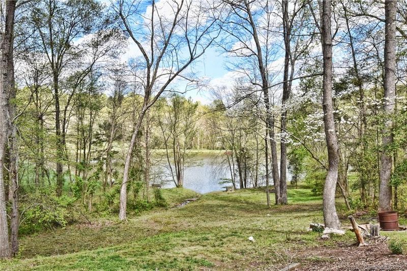 190 Crosscut Dr, Denver, NC 28037