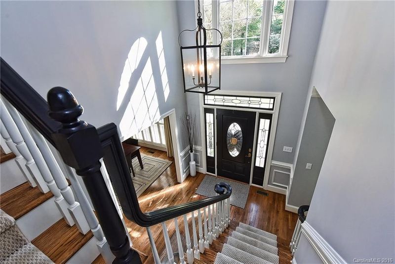 6514 Long Meadow Rd, Charlotte, NC 28210