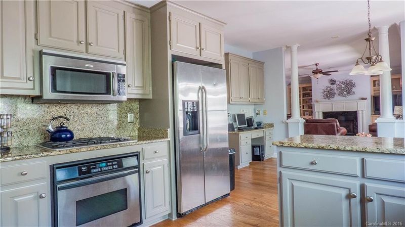 3400 Gorham Gate Dr, Charlotte, NC 28269