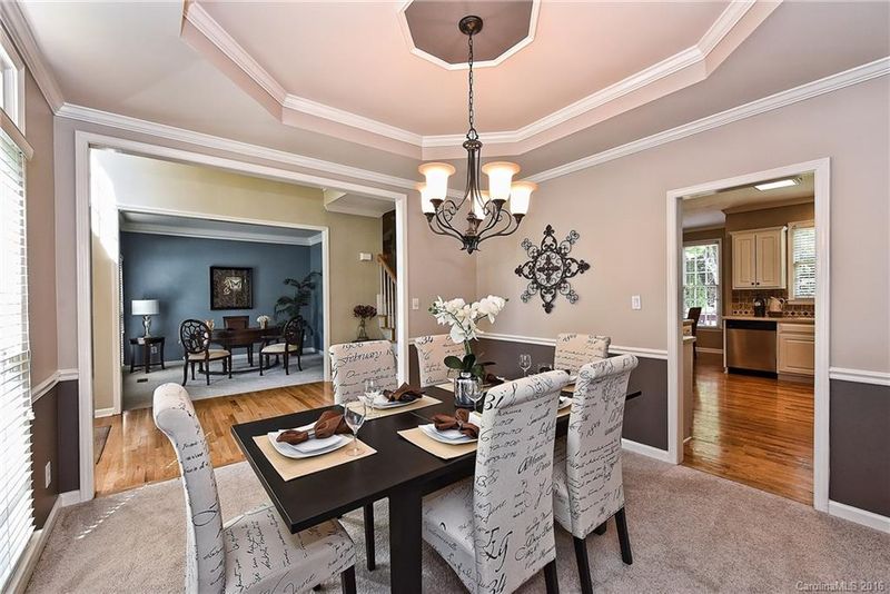 9709 Northdowns Ln, Huntersville, NC 28078