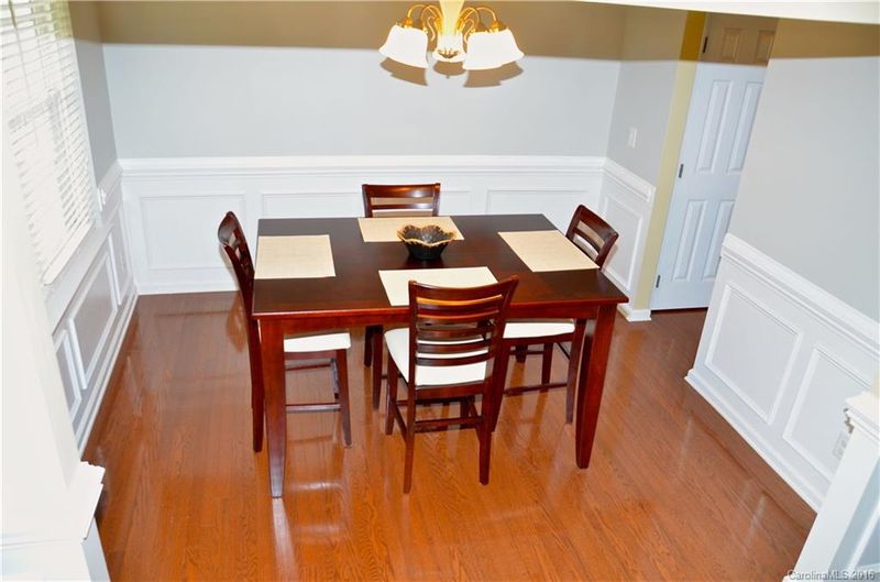 708 Hope St, Huntersville, NC 28078