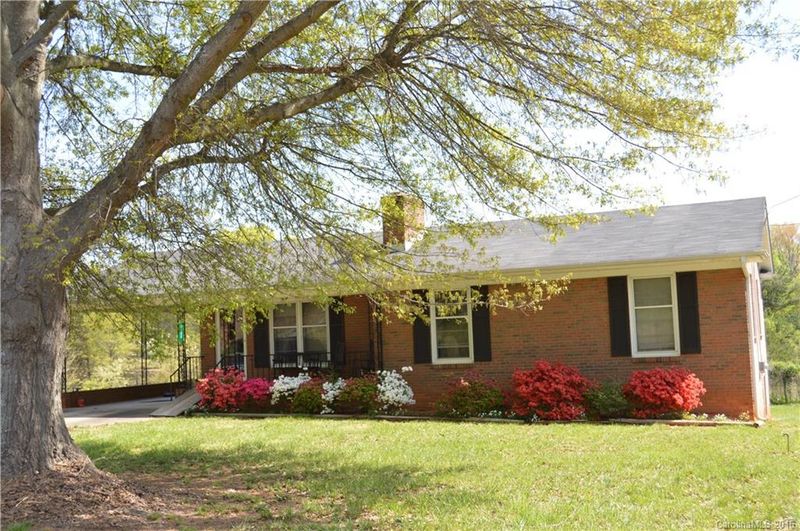 1909 Southside Rd, Lincolnton, NC 28092