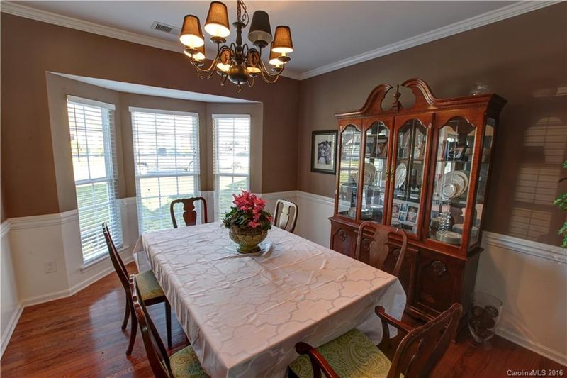 2530 Post Oak Ln, Gastonia, NC 28056
