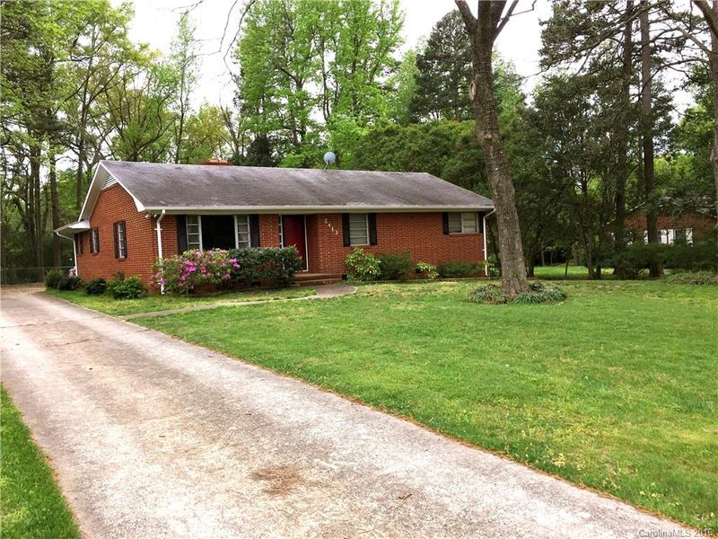 2413 Kendrick Dr, Charlotte, NC 28214