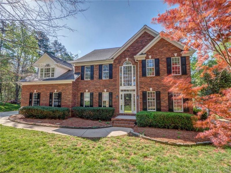 4320 Tranquillity Dr, Charlotte, NC 28216