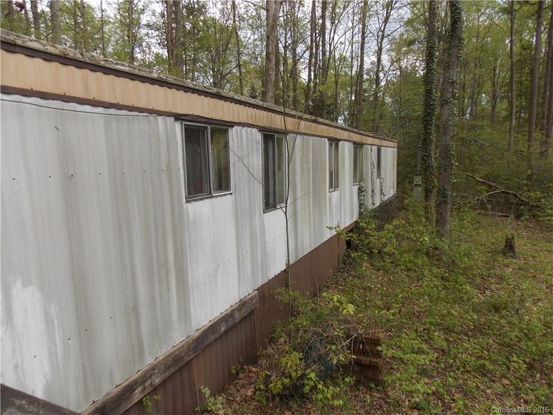 563 Lakedale Dr, Clover, SC 29710