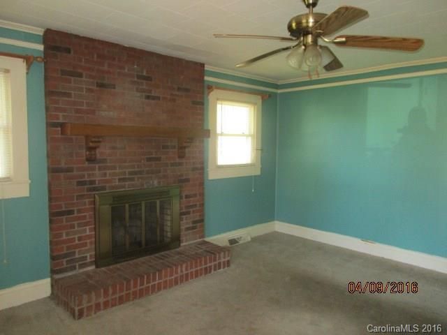 1811 Ridge Ave S, Kannapolis, NC 28083