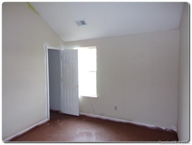 4340 Springhaven Dr, Charlotte, NC 28269