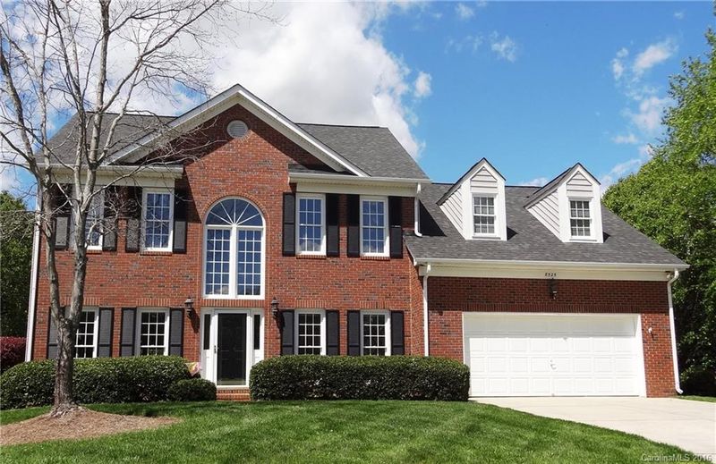 8525 Newton Ln, Charlotte, NC 28277