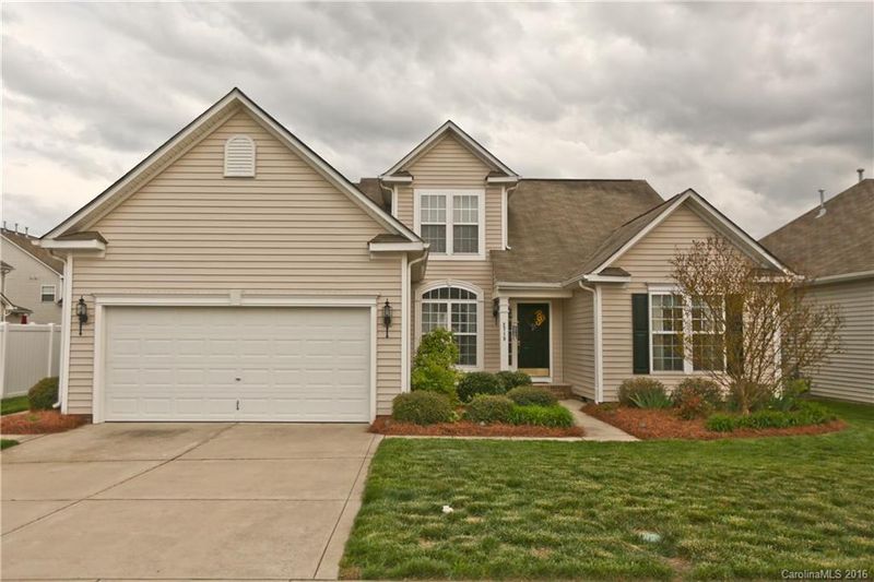 2719 Sunberry Ln, Concord, NC 28027
