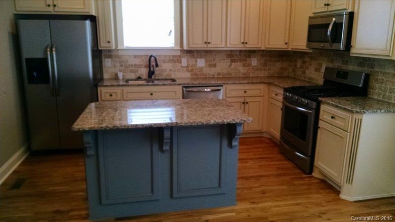 117 Bryant St, Belmont, NC 28012