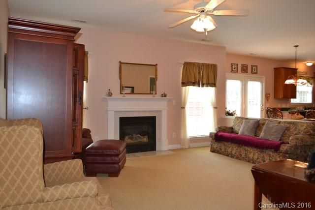 408 Lafinca Ct, Fort Mill, SC 29708