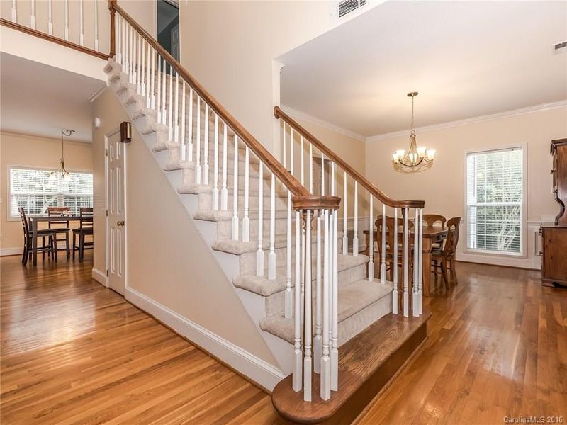 9216 Silver Pine Dr, Charlotte, NC 28277
