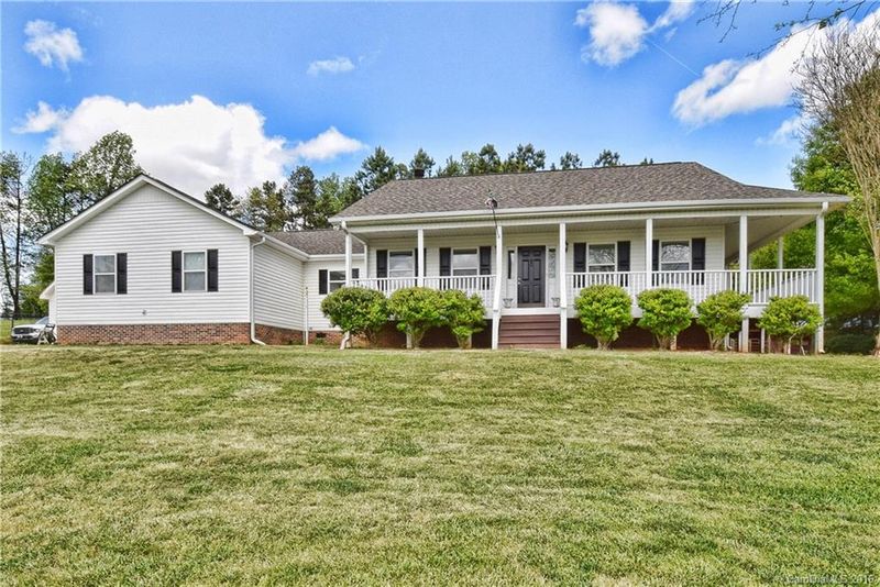 4931 Willow Pond Rd, Gastonia, NC 28056