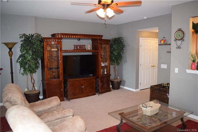150 Talbert Town Loop #305, Mooresville, NC 28117