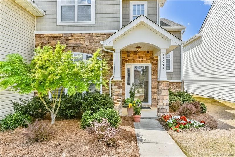 11041 Woods Corner Ct, Charlotte, NC 28277